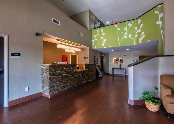 Surestay By Western Superstition Springs Hotel 3*