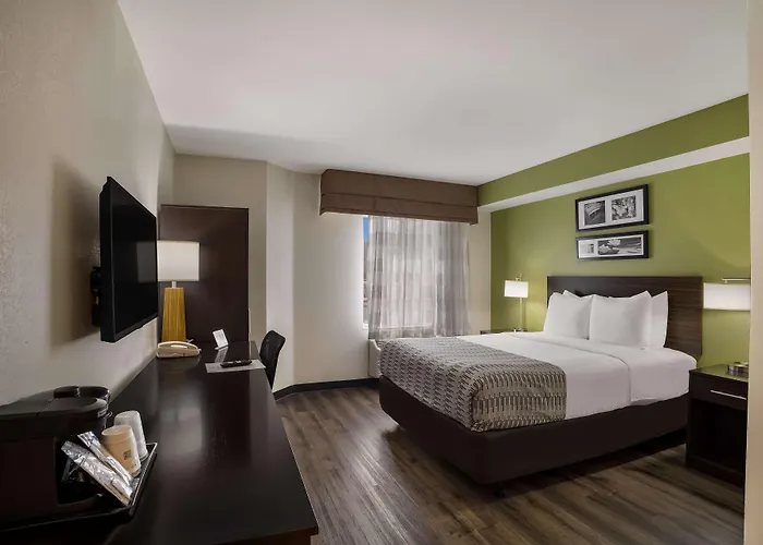 Surestay By Western Superstition Springs Hotel 3*